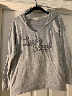 Lucky Brand Women's Gray Logo Pullover Hoodie
